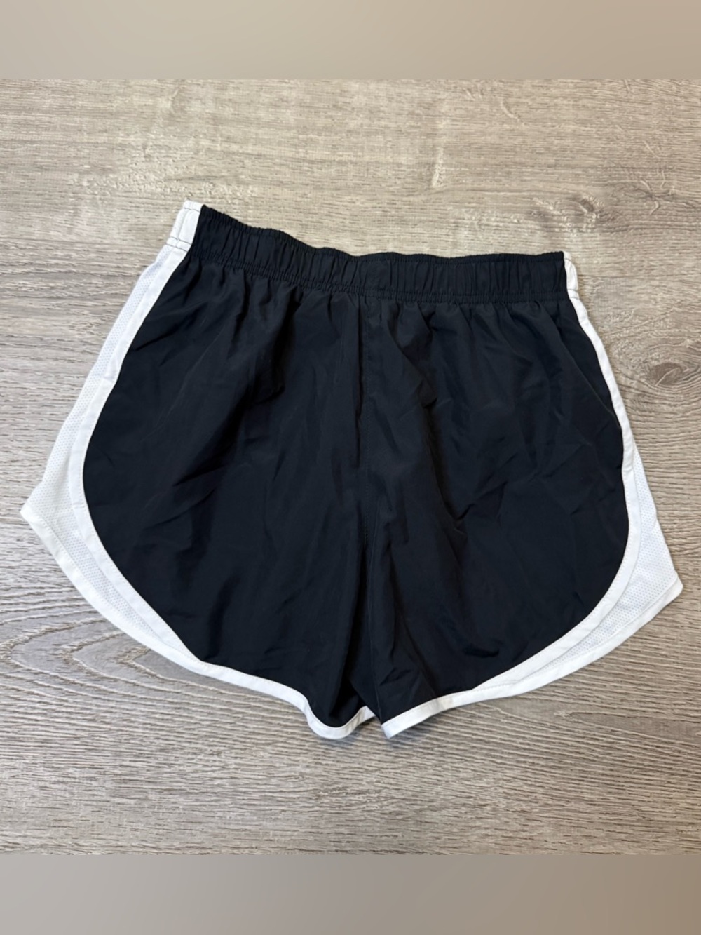 •NIKE• RUNNING SHORTS - Picture 5 of 6